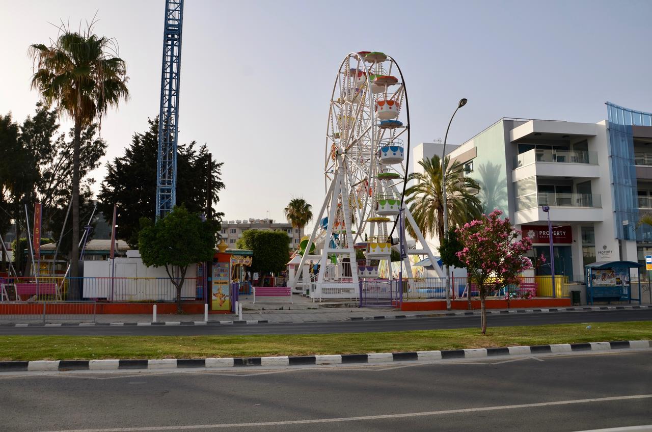 Pebble Beach Sea Breeze Limassol Exterior foto